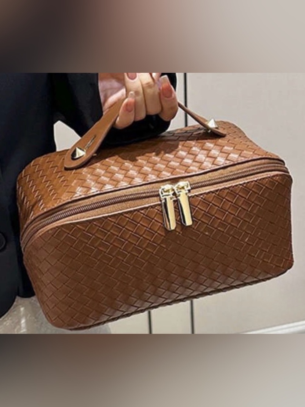 BOUTIQUE Double sided Makeup/Dopp kit with top handle - NWT